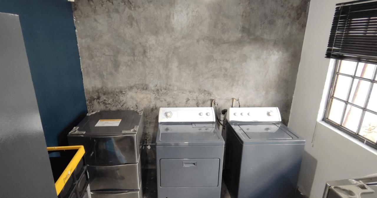Habitaciones Privadas Con Bano Propio En Una Zona Segura Y Centrica De Guadalajara. 외부 사진