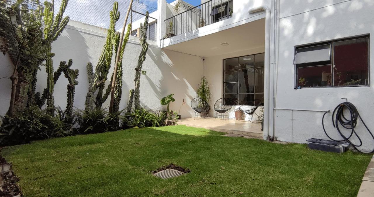 Habitaciones Privadas Con Bano Propio En Una Zona Segura Y Centrica De Guadalajara. 외부 사진