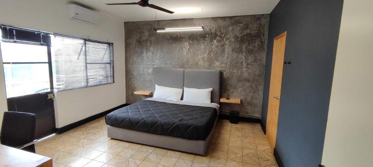 Habitaciones Privadas Con Bano Propio En Una Zona Segura Y Centrica De Guadalajara. 외부 사진